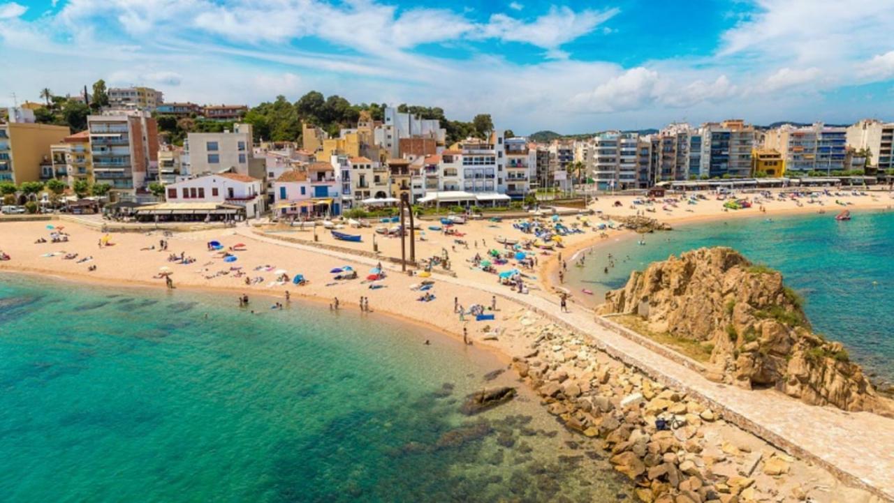 Apartamento Cerca De La Playa Blanes Kültér fotó